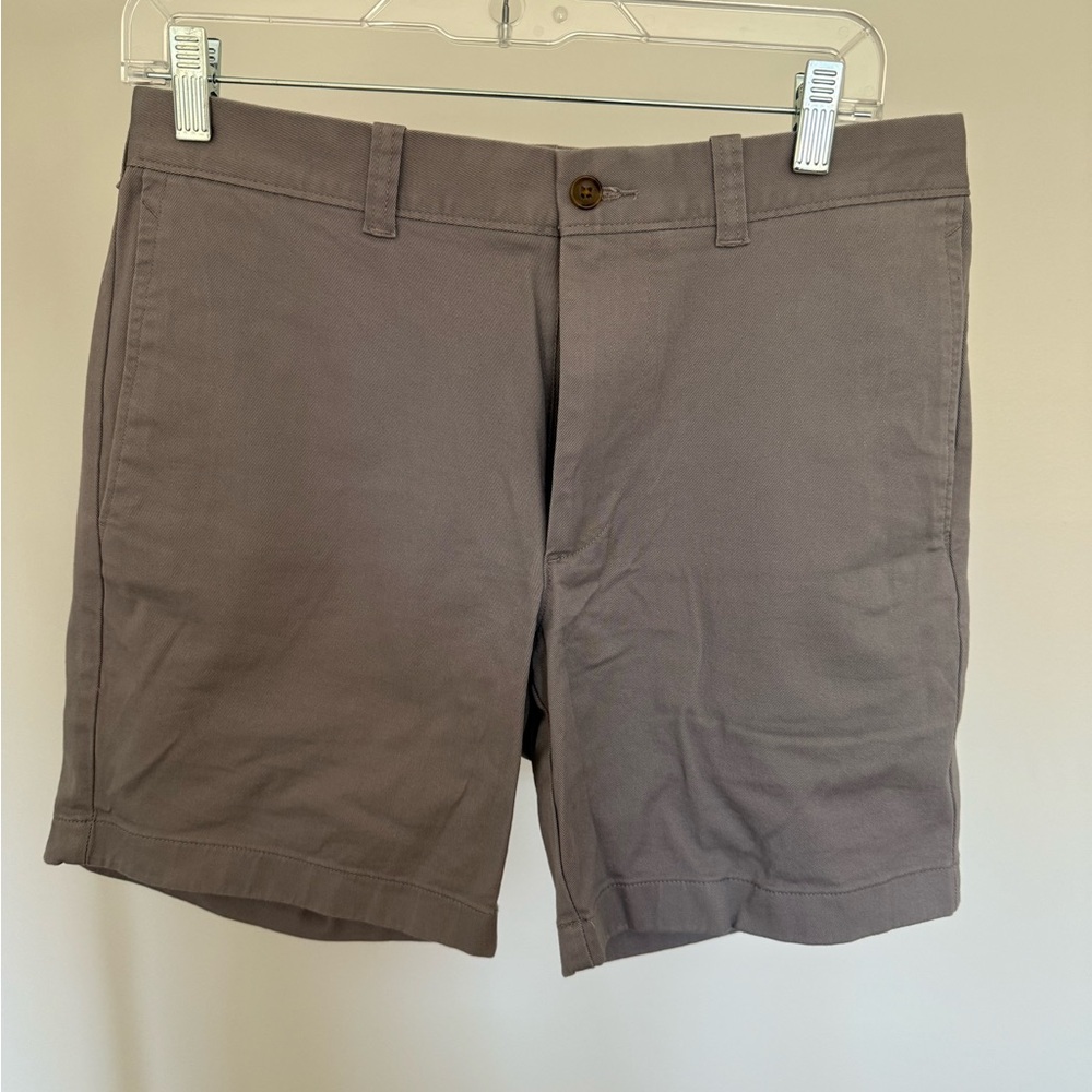 J. Crew Men's Flat-Front Shorts in Taupe Gray